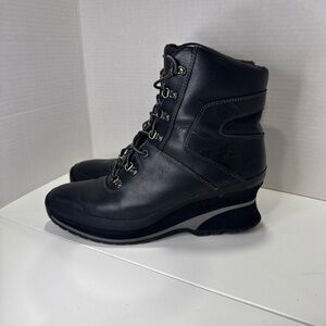 Timberland Women's Black Leather Lace-Up Boots